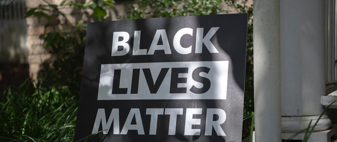 Black lives matter sign